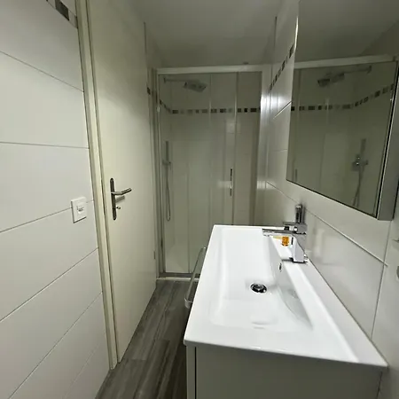 Moderno Appartamento A Tenero Exterior photo